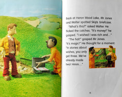 Little Red Tractor Magic Hat