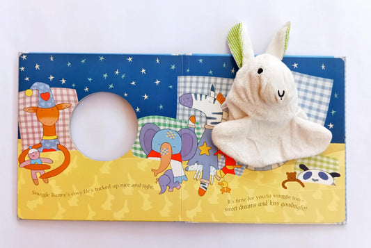 Snuggle Bunny (Puppet book)