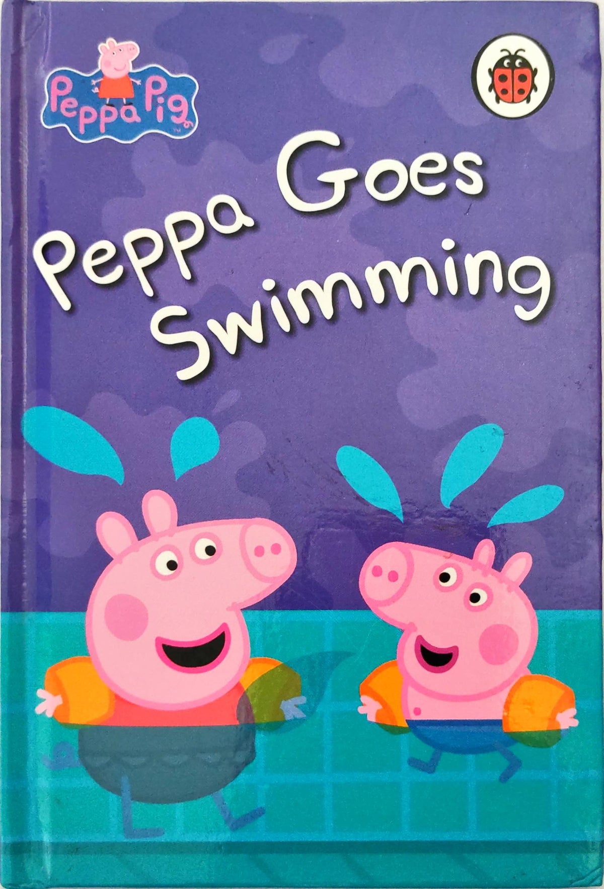 Peppa goes Swimming