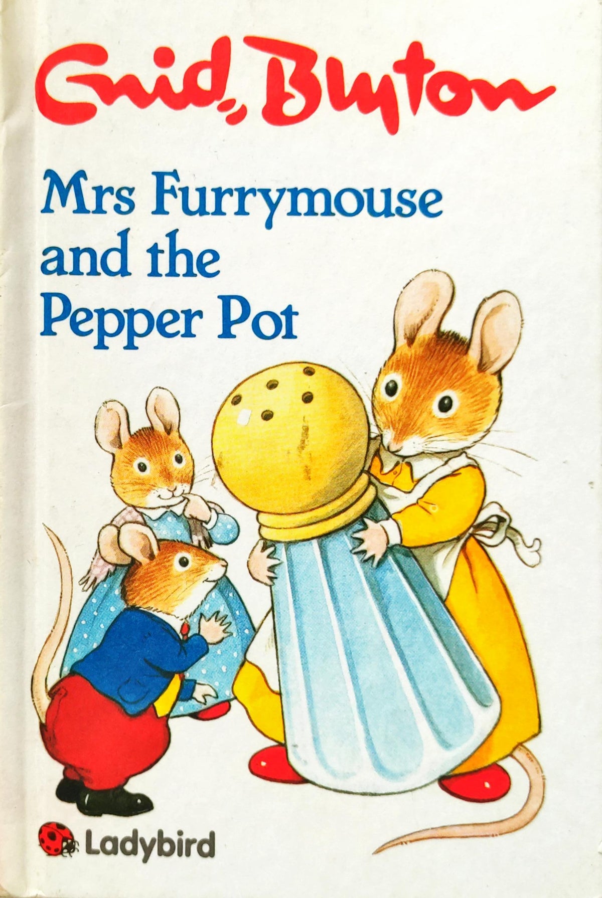 Mrs Furrymouse and the Pepper Pot