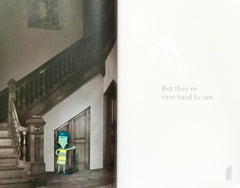 There's a Ghost in this House (oliver Jeffers)
